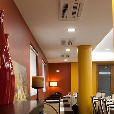 Hotel Pensao Suissa Vale de Cambra Esterno foto